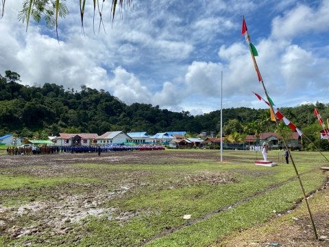 Upacara pengibaran sang pusaka merah putih 